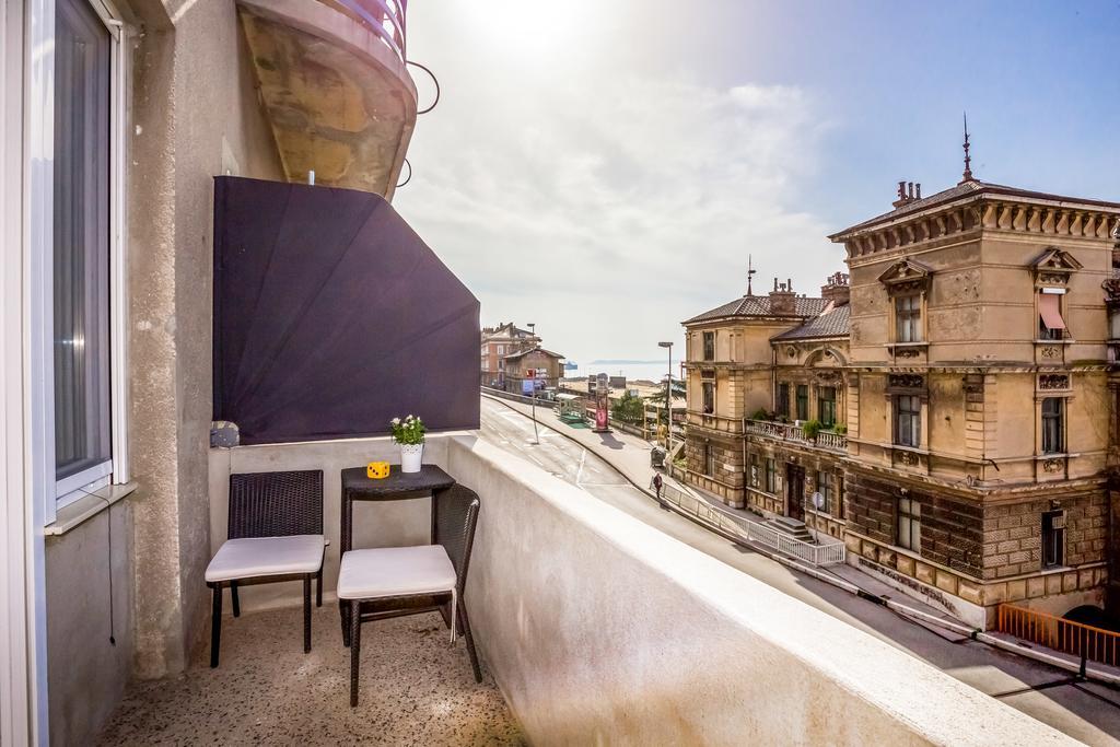 Studio Apartman Piramida Rijeka Exteriér fotografie
