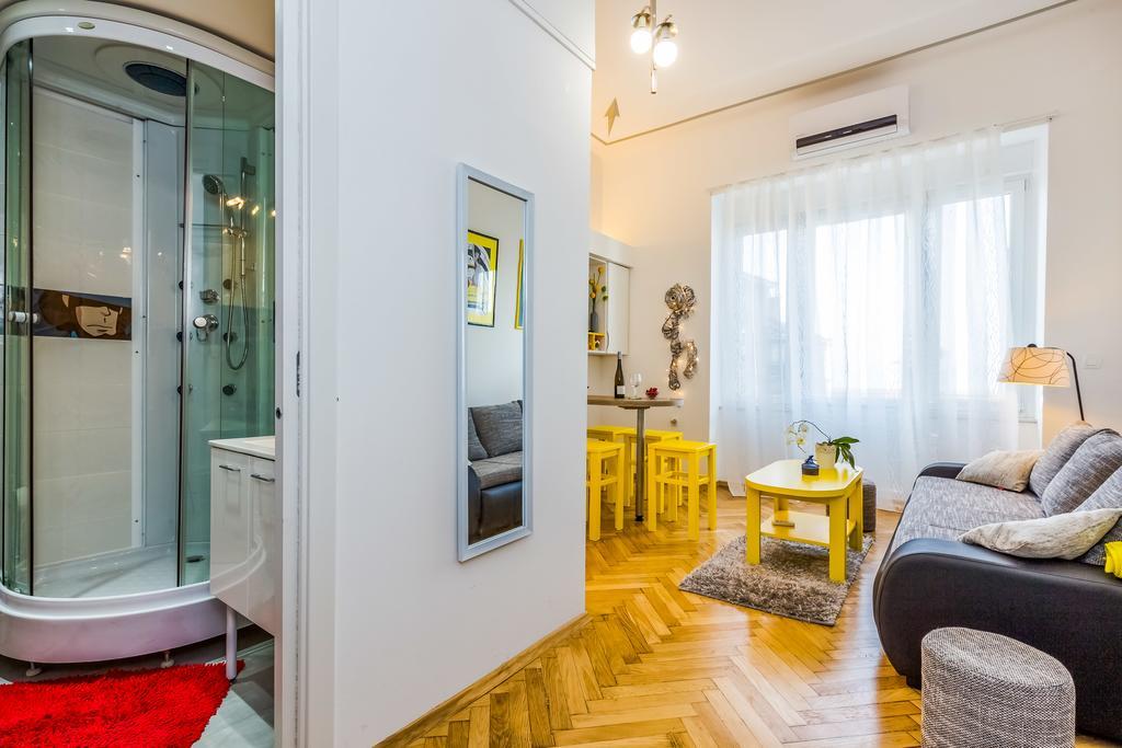 Studio Apartman Piramida Rijeka Exteriér fotografie